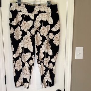 Zac & Rachel Black and Cream Floral Cropped Pants
